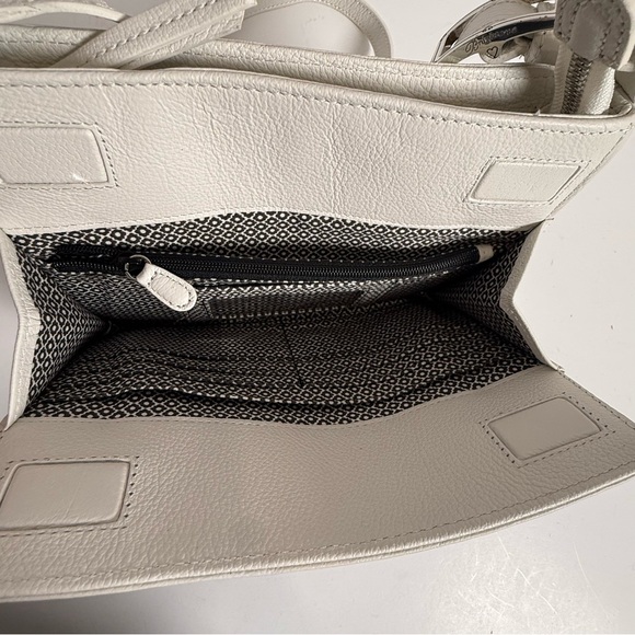 Brighton BLUEPRINT FLOWER APPLIQUE White Leather Studded Organizer MSRP $280 - Picture 5 of 11